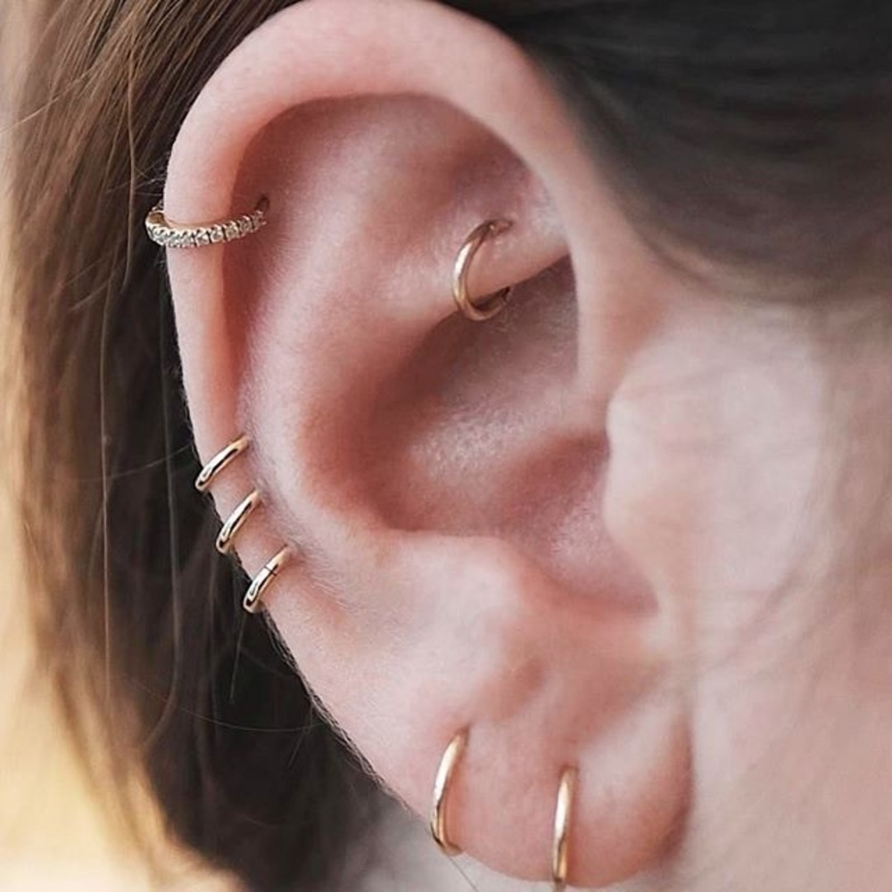 Maria Tash 1/4" Plain Ring (Helix) - YELLOW GOLD